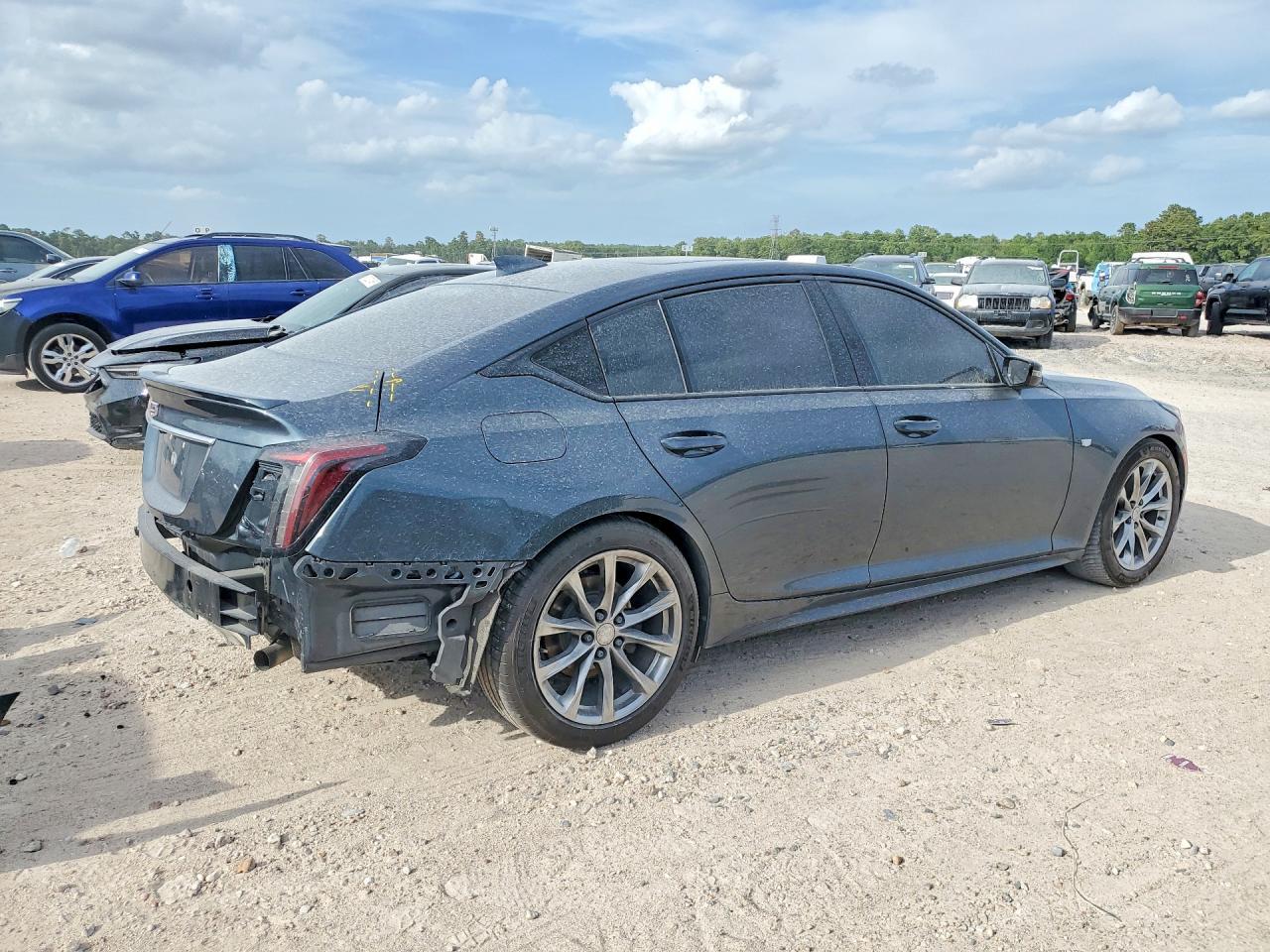 2021 Cadillac Ct5 Sport - Image 3