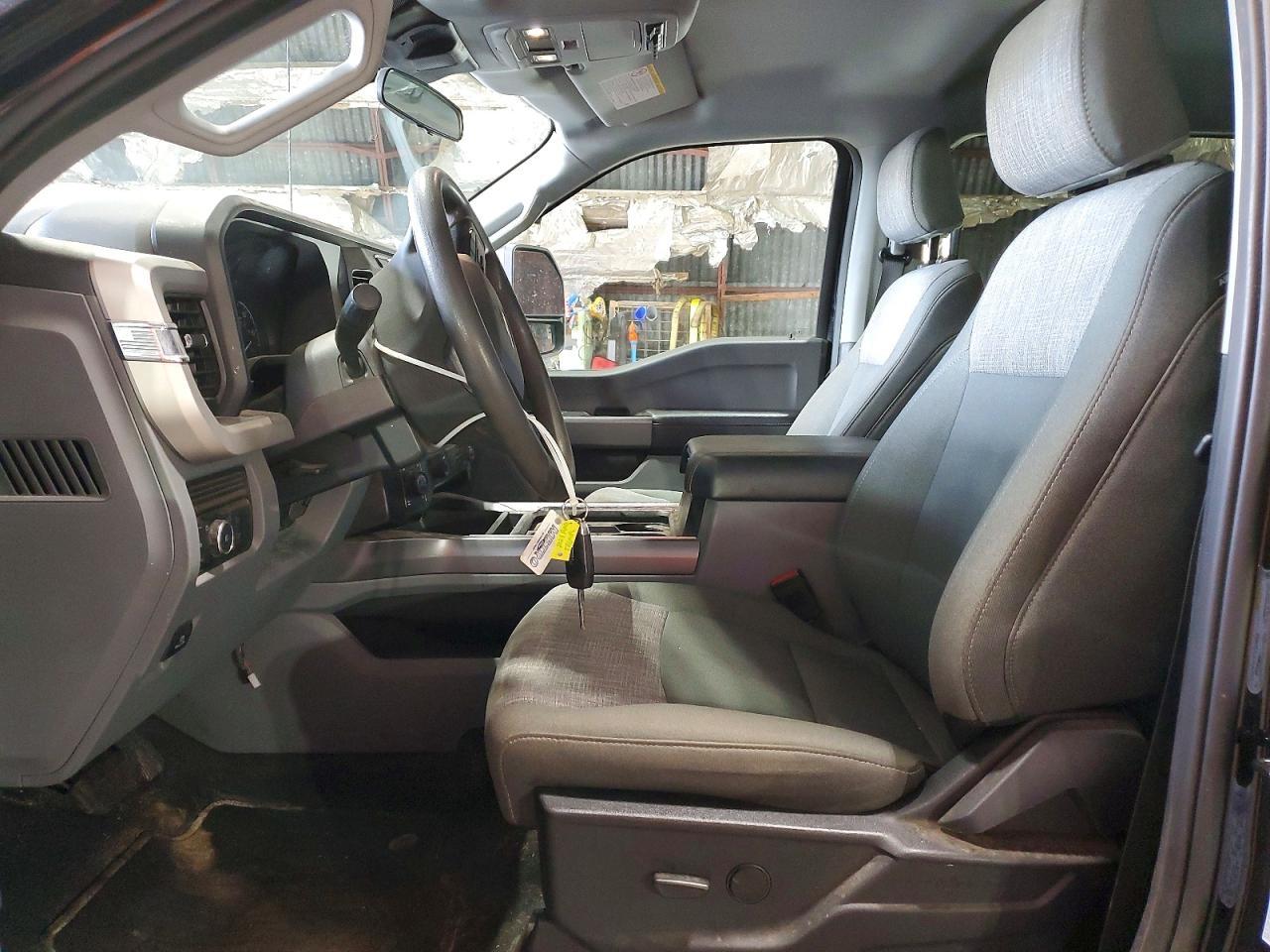 2024 Ford F250 Super Duty - Фото 7