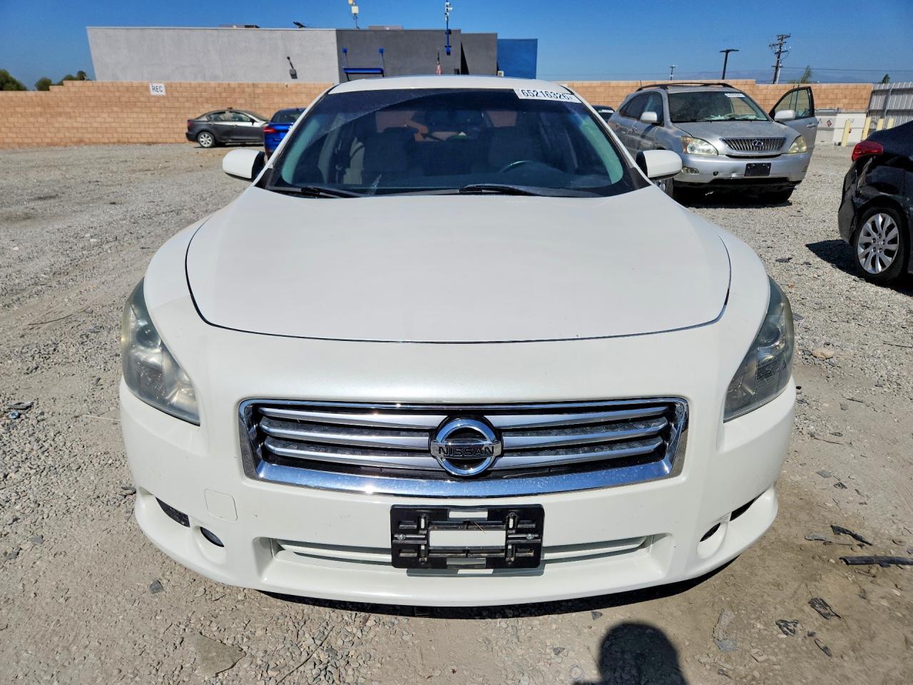 2014 Nissan Maxima 3.5 S - Image 5