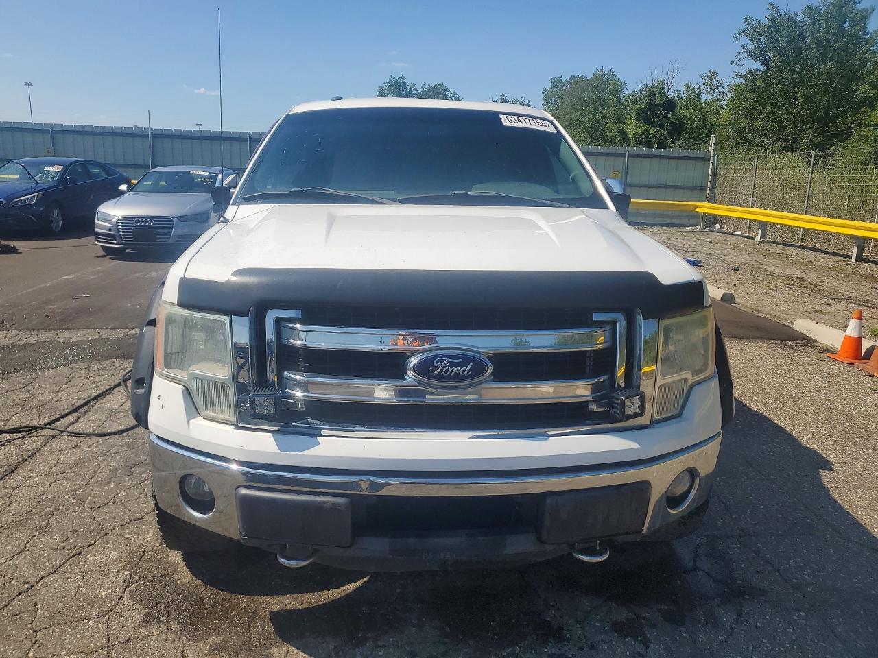 2014 Ford F150 Super Cab - Фото 5