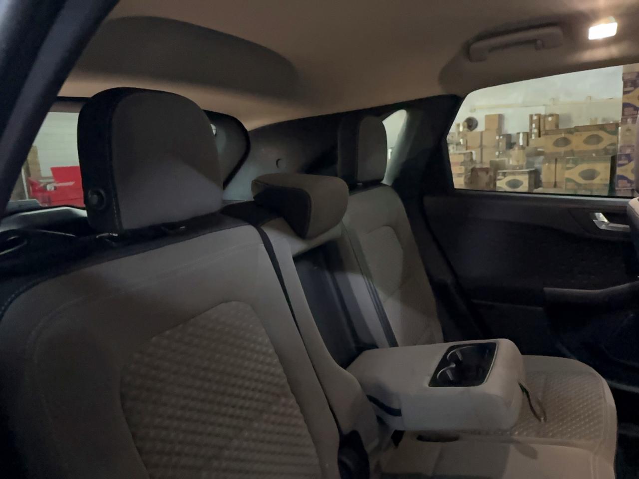 2020 Ford Escape Se - Фото 6