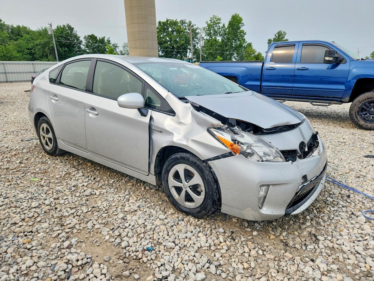 2012 Toyota Prius Two - Фото 4