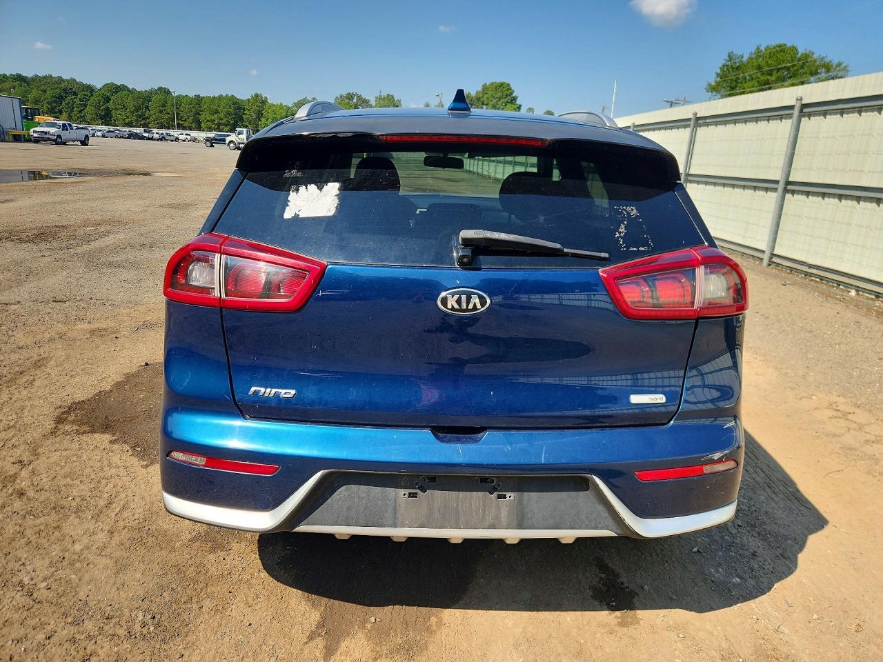 2018 Kia Niro Lx - Image 6