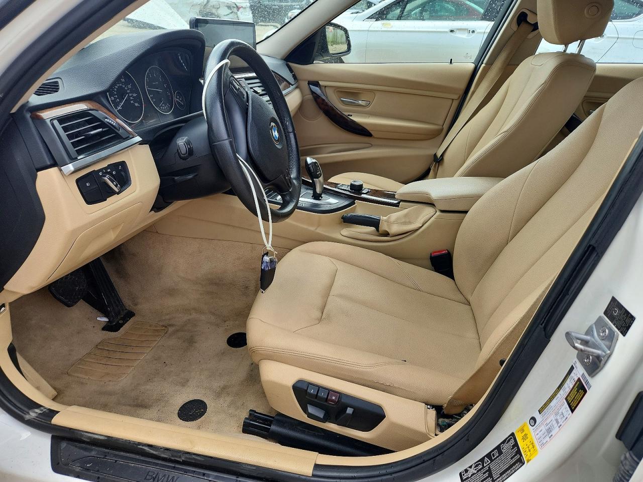 2013 BMW 328 Xi - Image 7