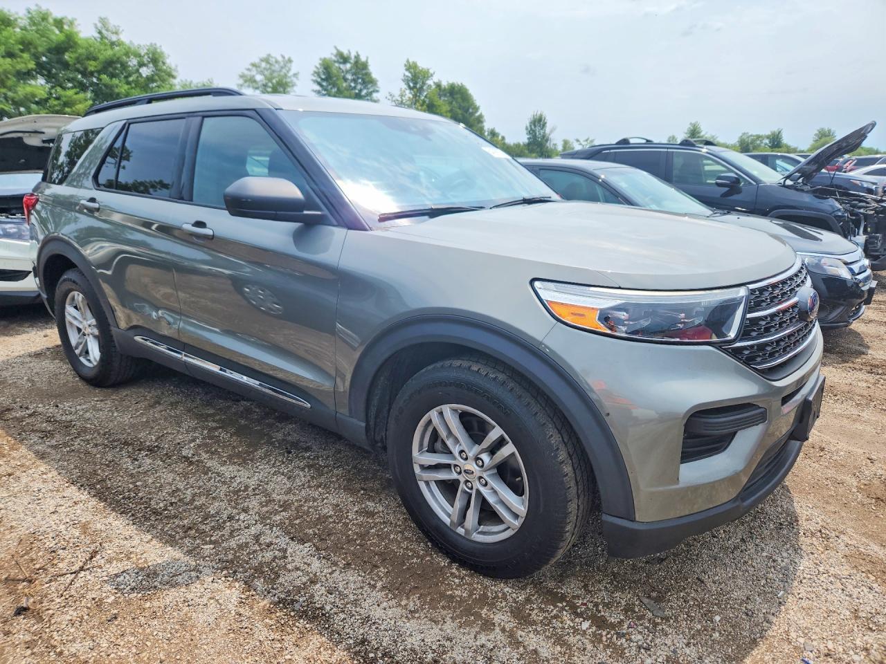2020 Ford Explorer Xlt - Image 4
