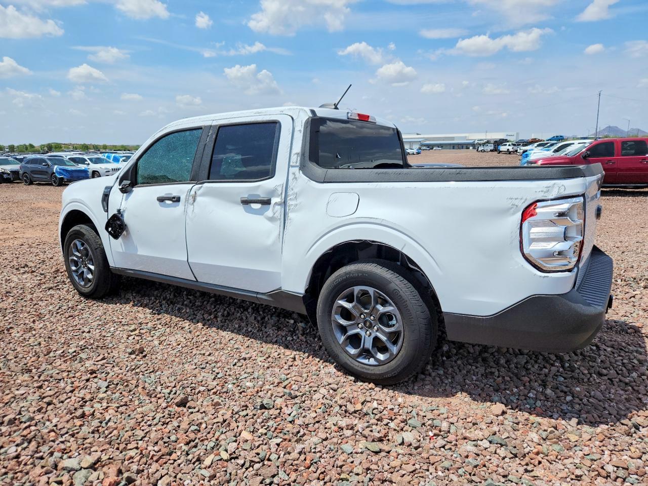 2026 Ford Maverick Xlt - Image 2