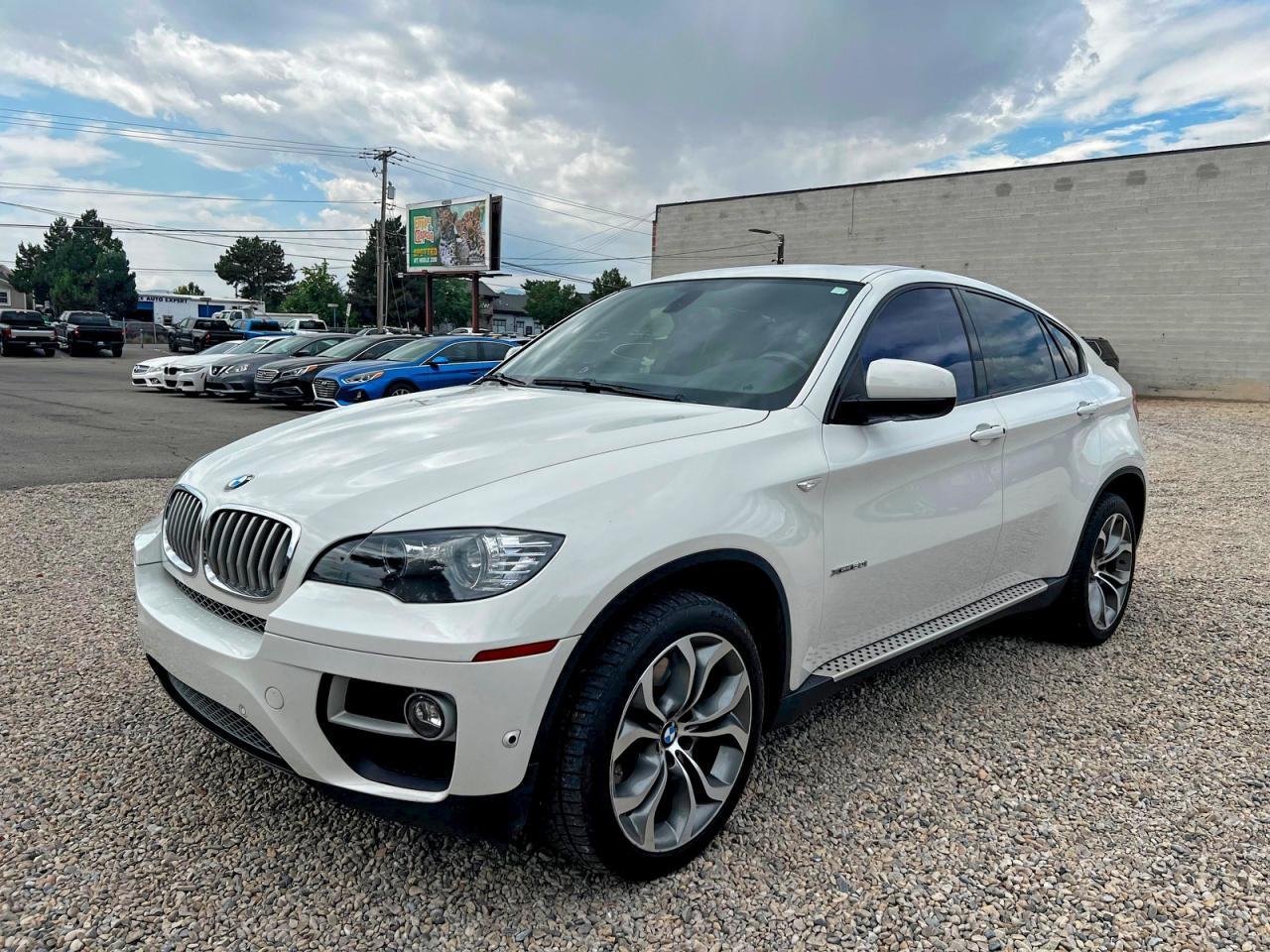 2014 BMW X6 xDrive50I - Фото 2