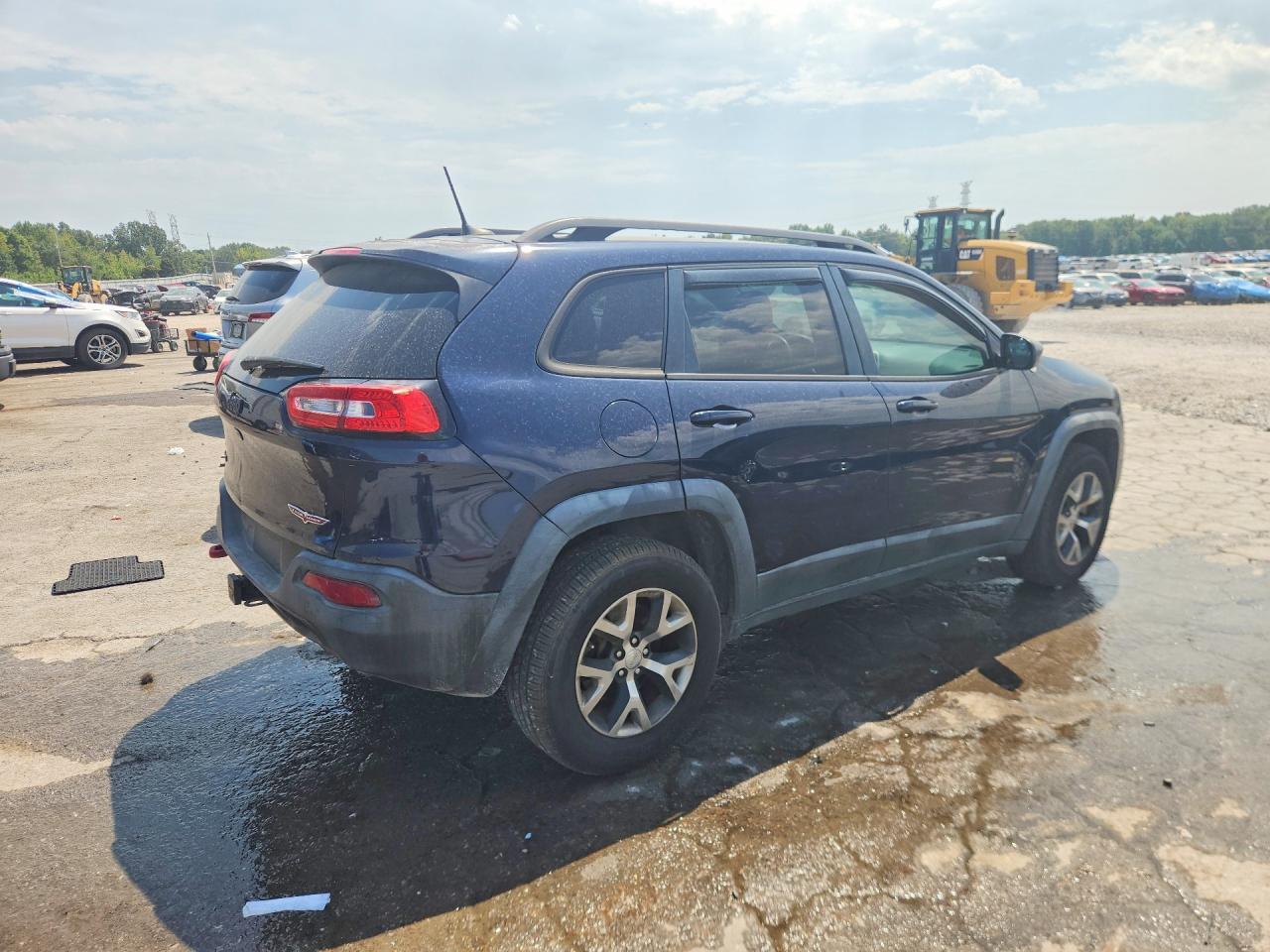 2016 Jeep Cherokee Trailhawk - Фото 3