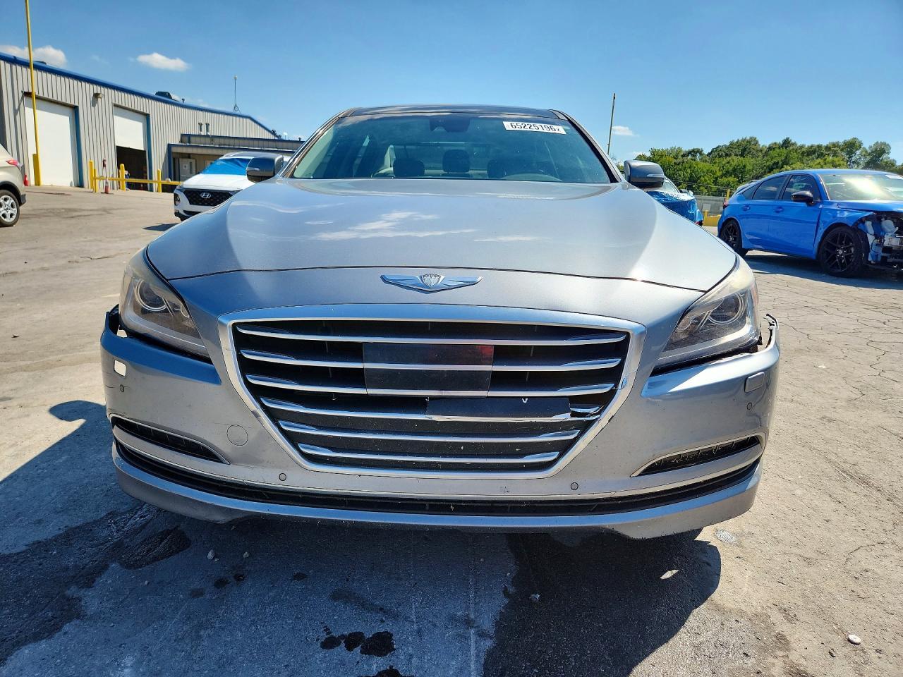 2015 Hyundai Genesis 3.8L - Image 5
