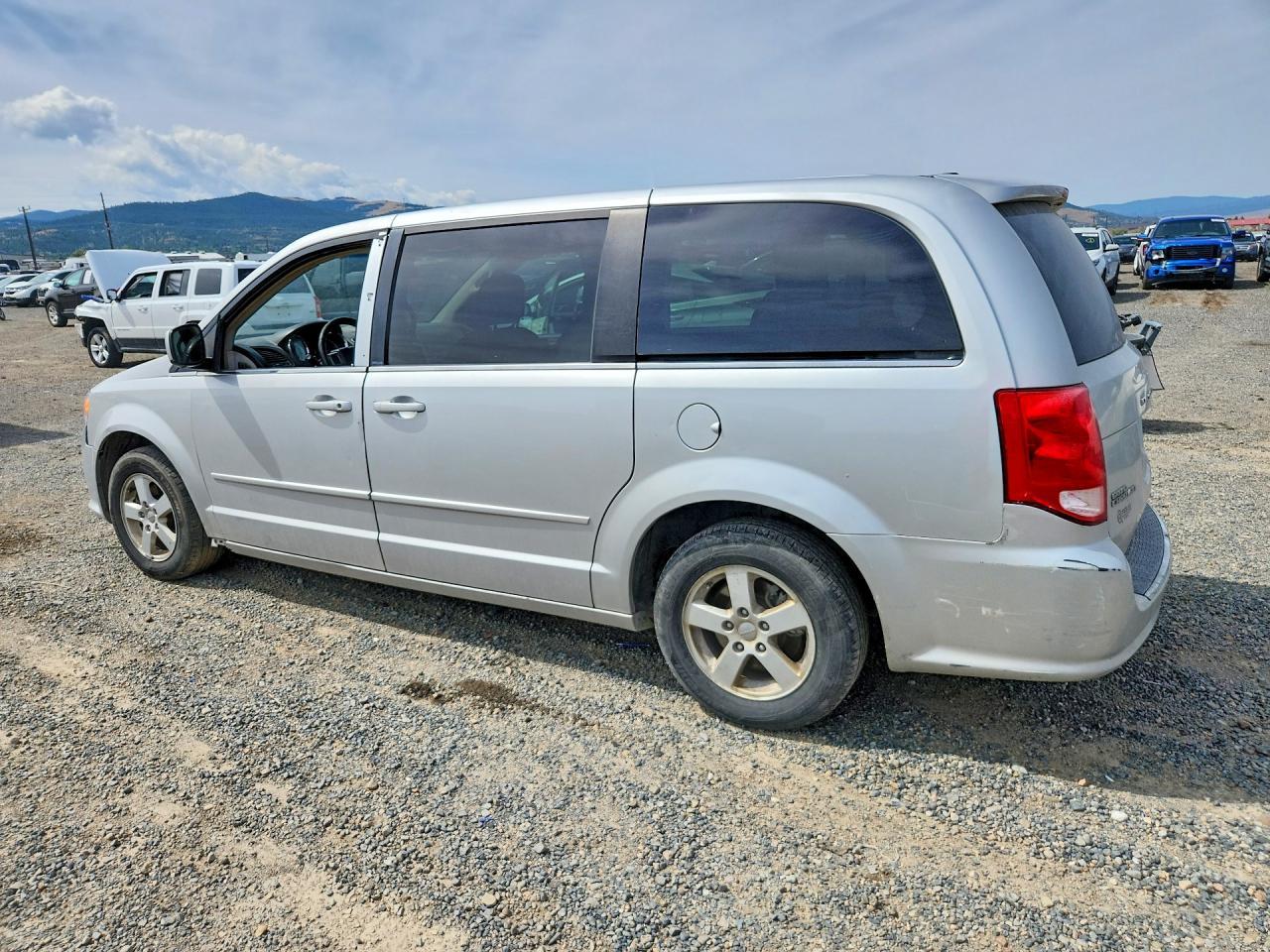 2012 Dodge Grand Caravan Crew - Фото 2