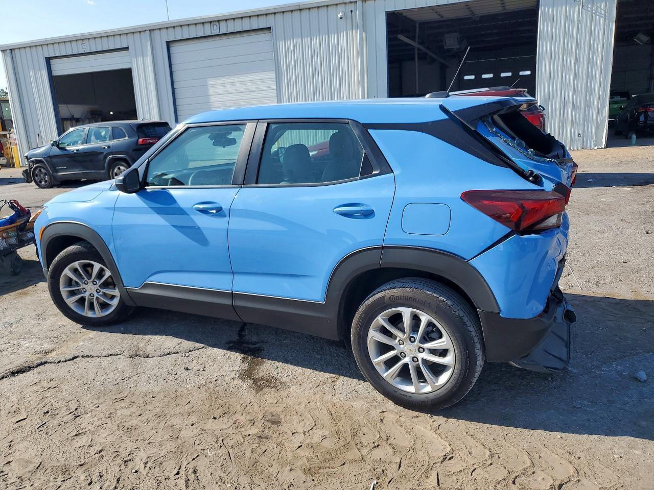 2024 Chevrolet Trailblazer Ls - Фото 2