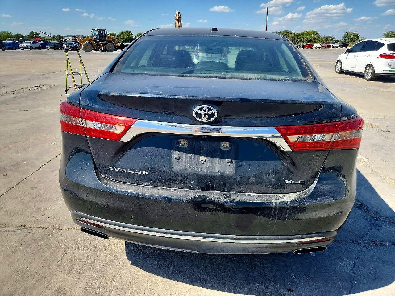 2016 Toyota Avalon Xle Plus - Image 6