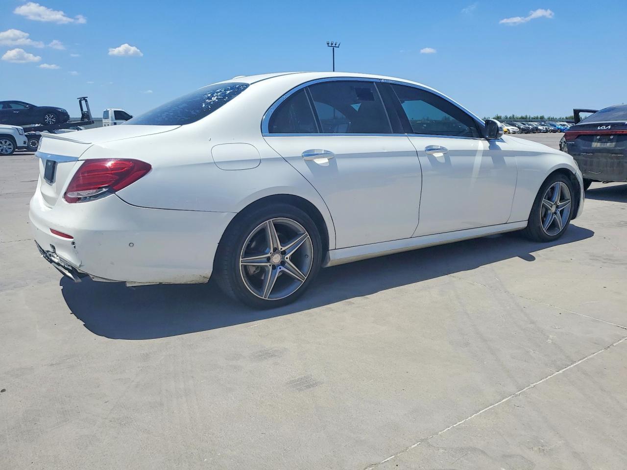 2017 Mercedes-Benz E 300 - Image 3