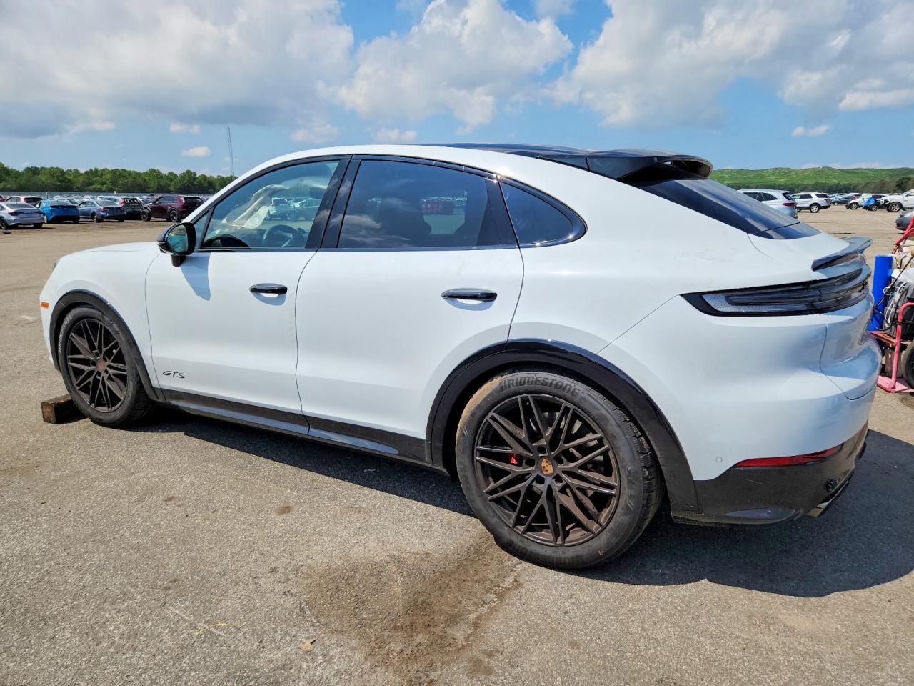 2025 Porsche Cayenne Gts Coupe - Image 2
