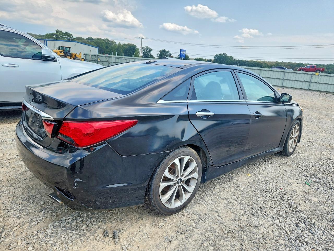 2014 Hyundai Sonata Limited 2.0T - Фото 3