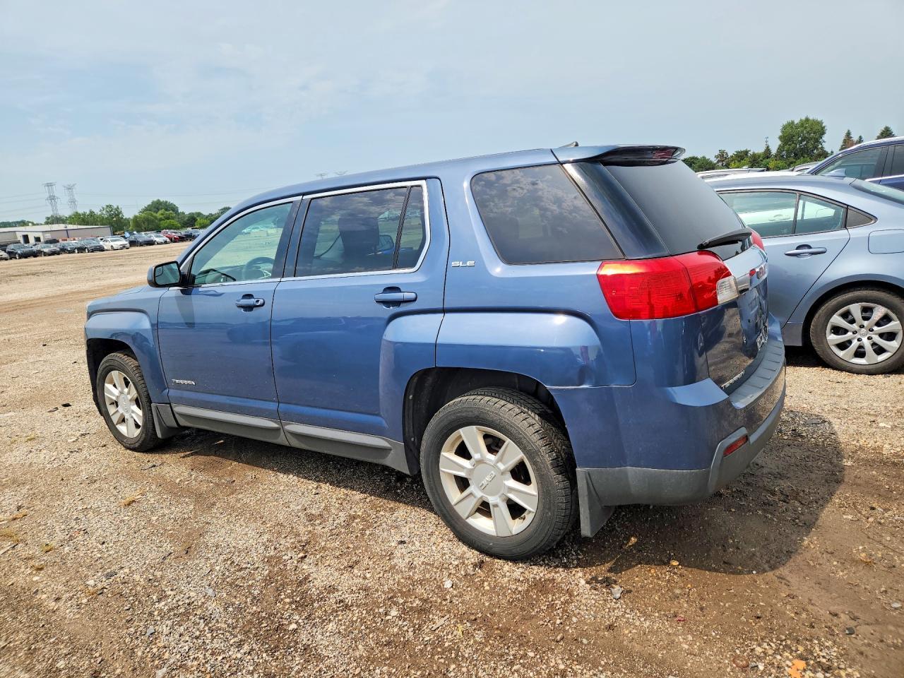 2012 GMC Terrain Sle - Image 2