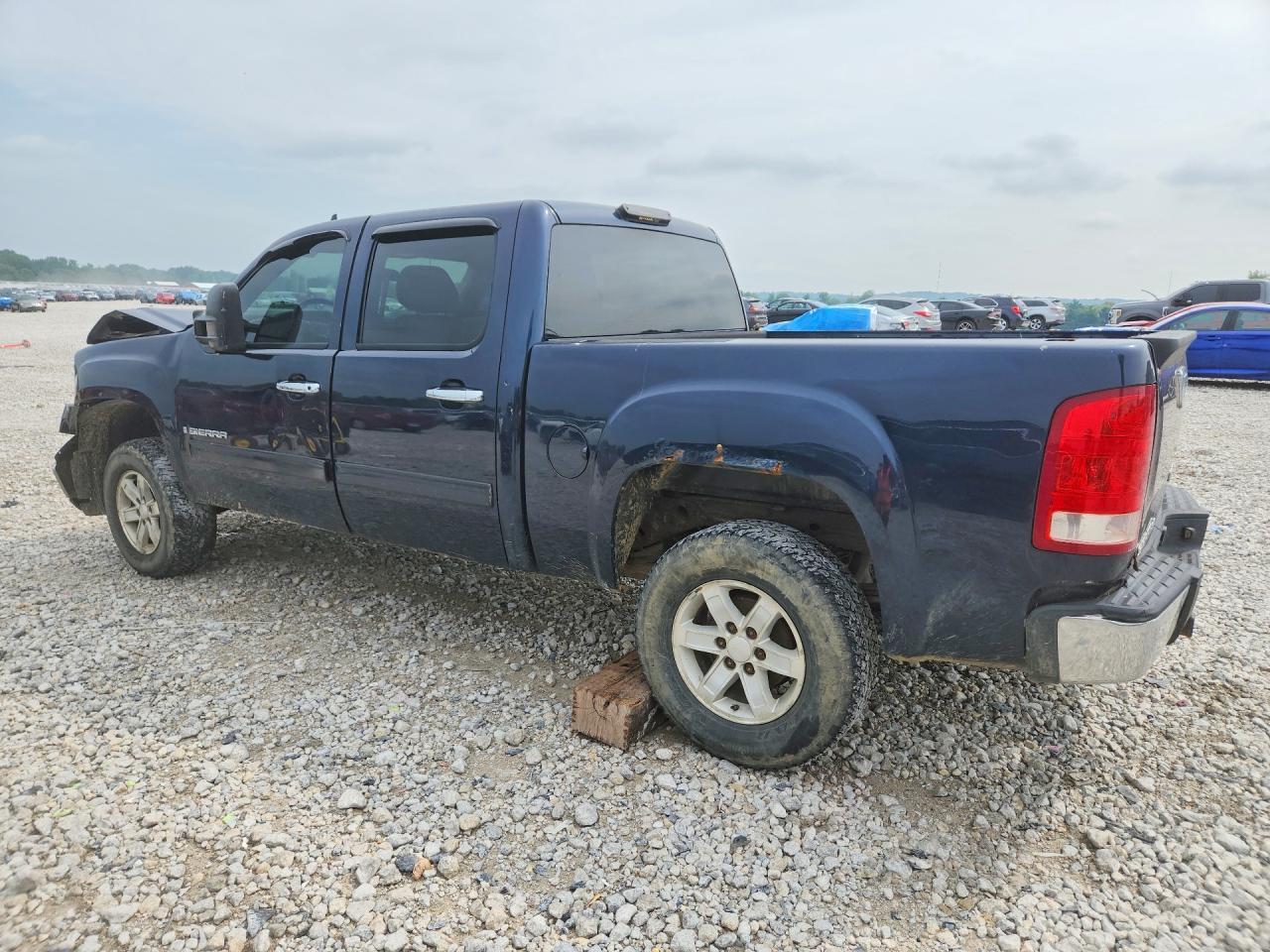 2008 GMC Sierra C1500 - Фото 2