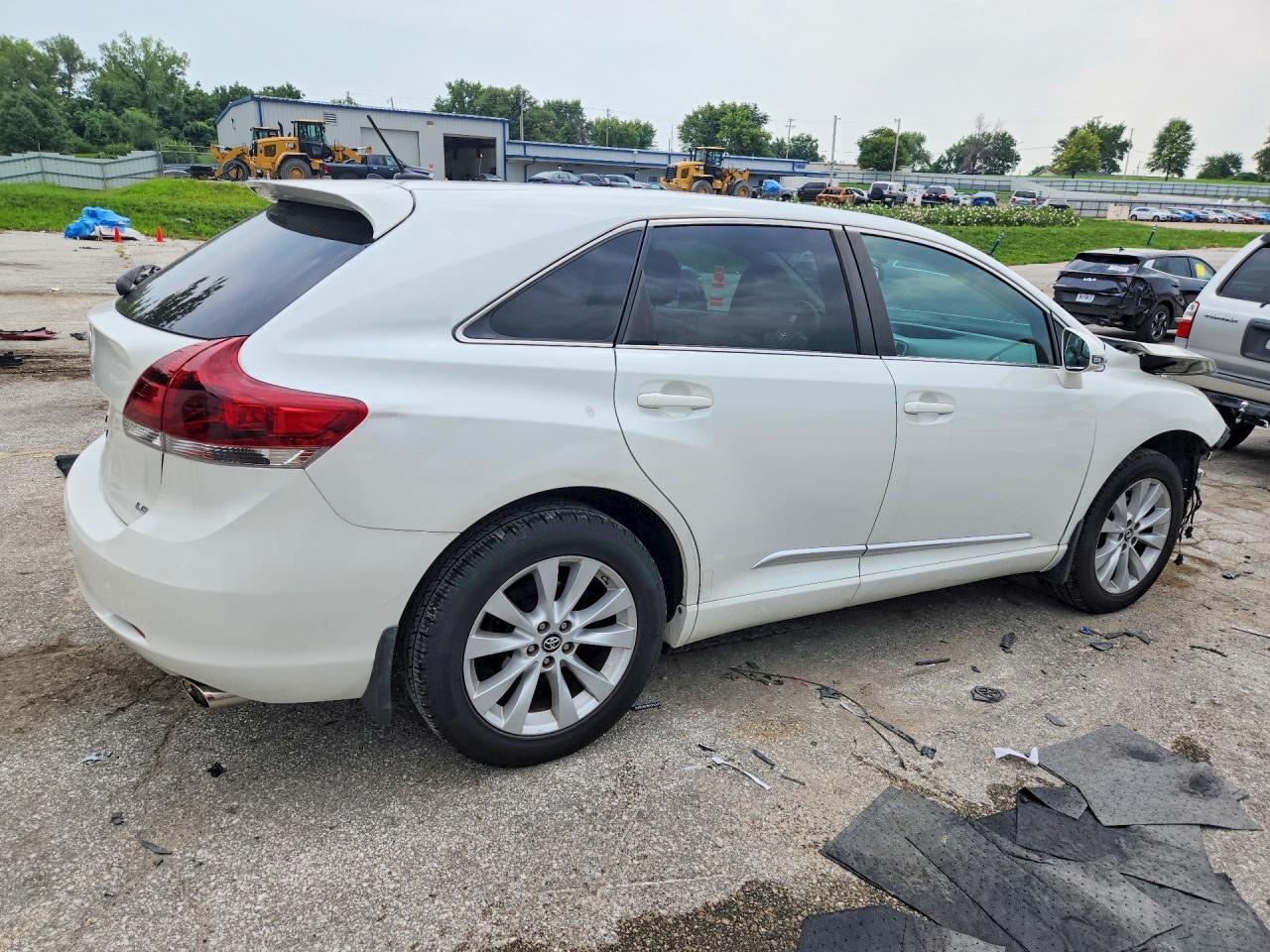 2013 Toyota Venza Le - Фото 3
