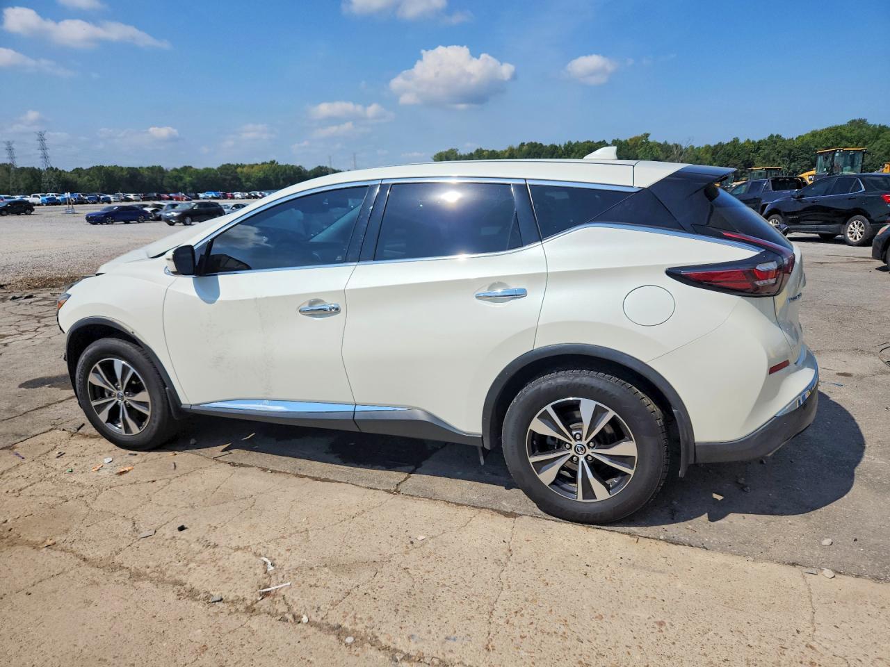 2020 Nissan Murano S - Фото 2