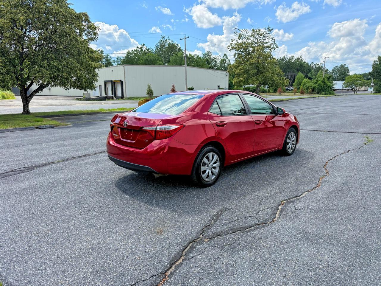 2014 Toyota Corolla Le - Image 4