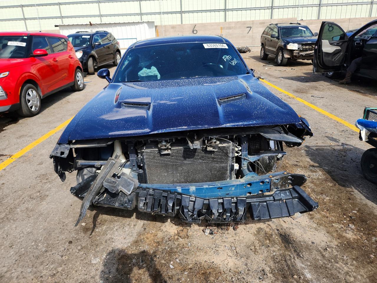 2016 Dodge Challenger R/T - Image 5