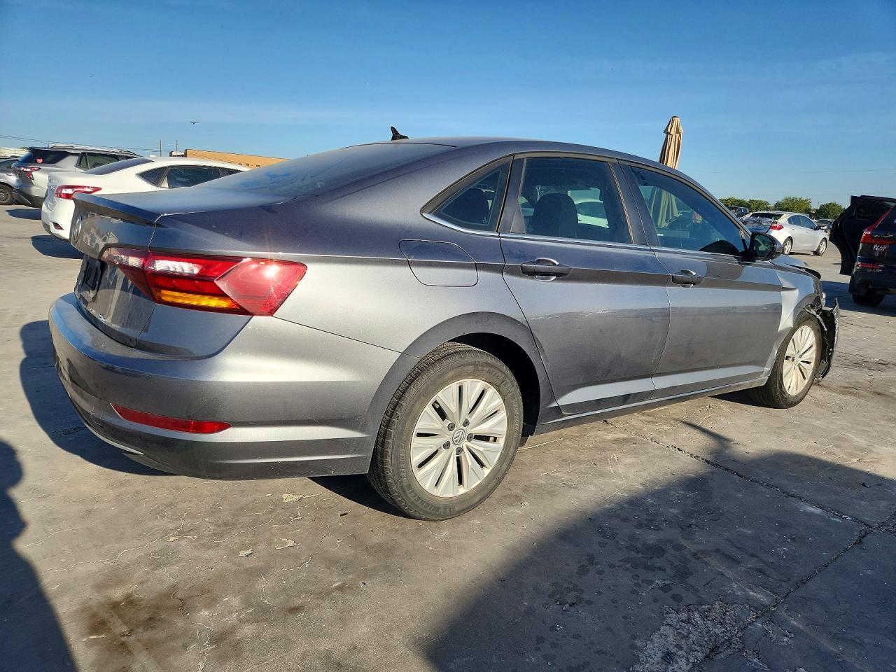 2019 Volkswagen Jetta S - Фото 3