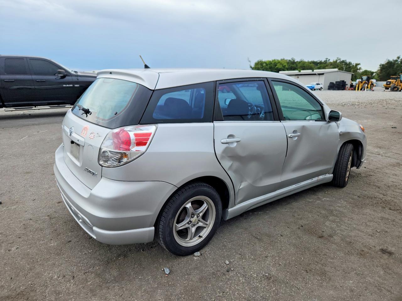 2005 Toyota Matrix Xr - Фото 3