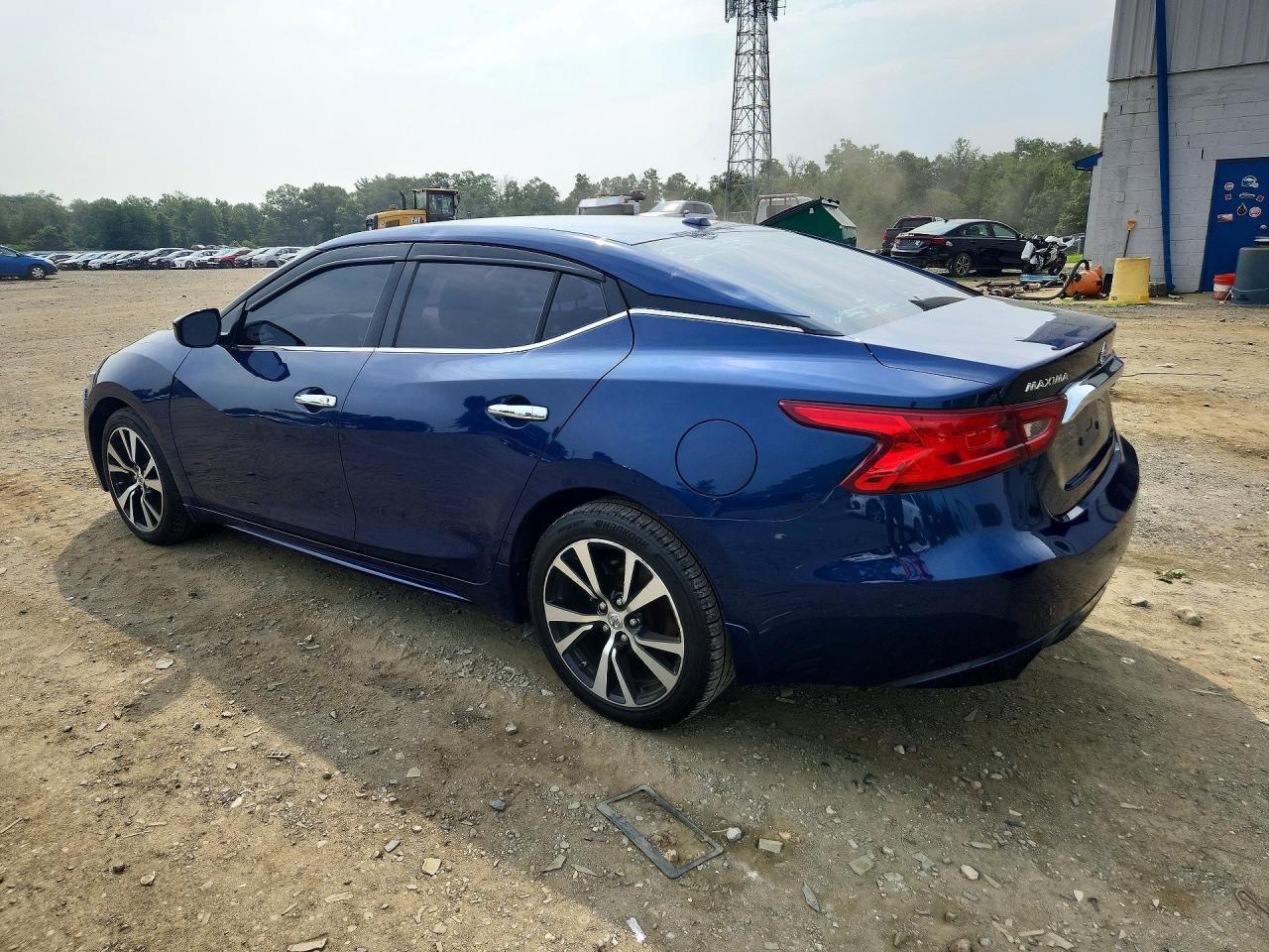 2018 Nissan Maxima 3.5 S - Image 2