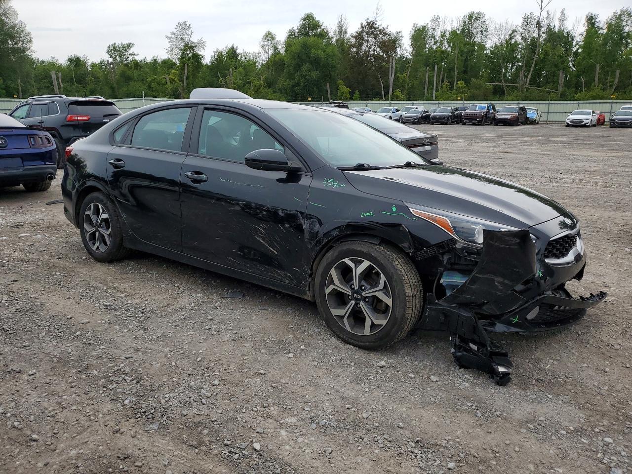 2019 Kia Forte Lxs - Фото 4