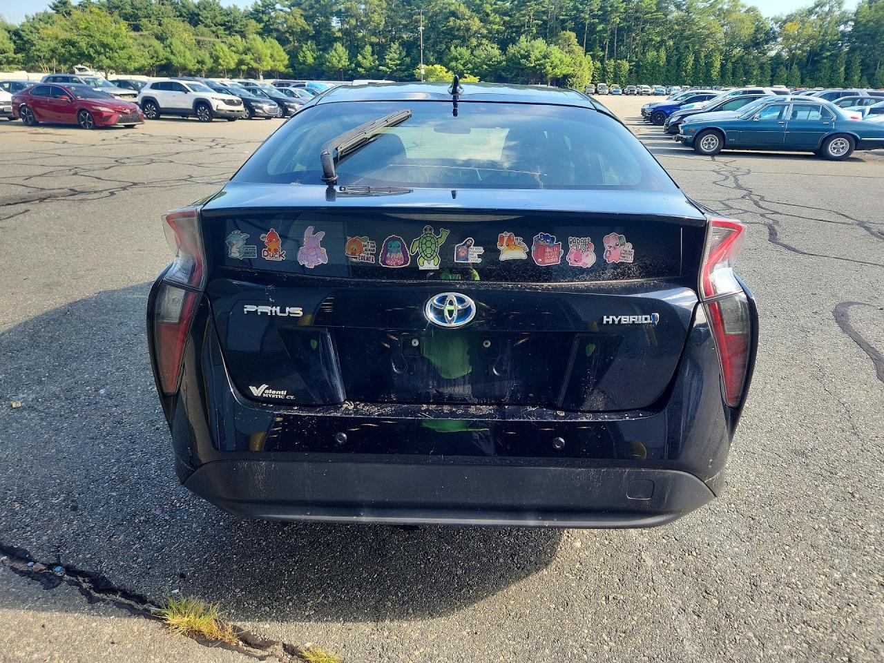2017 Toyota Prius Three - Фото 6