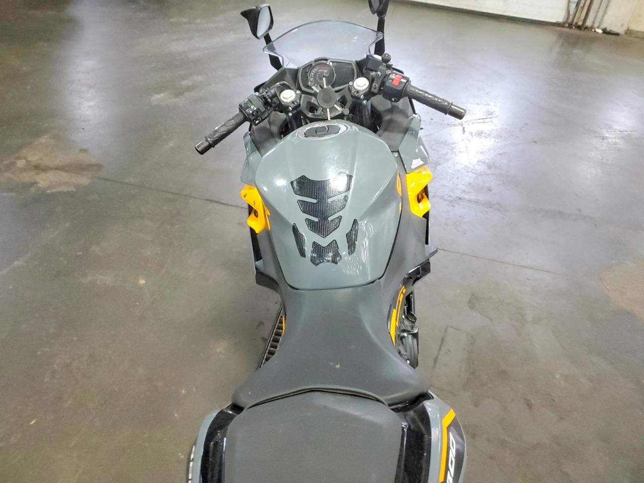 2018 Kawasaki Ex400 - Image 6