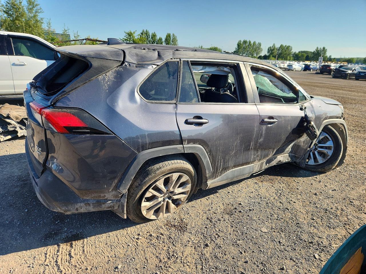 2024 Toyota Rav4 Xle - Image 3
