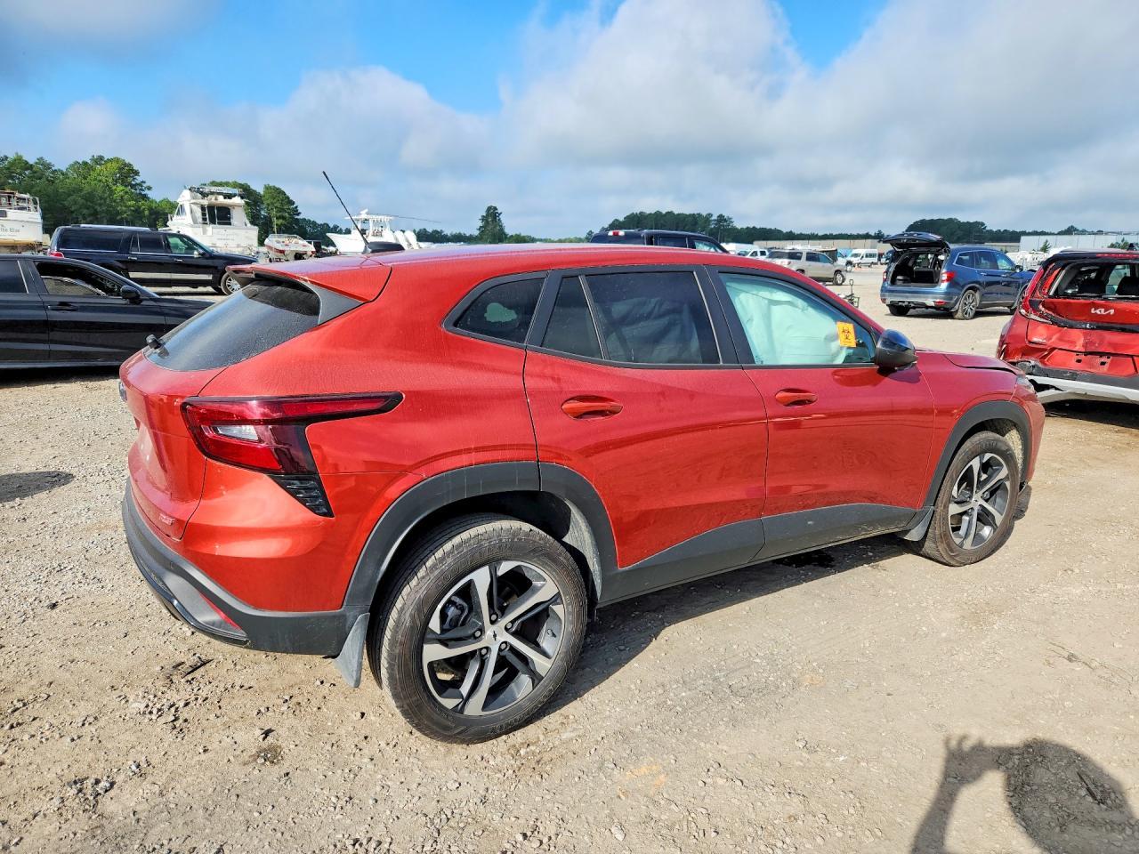 2024 Chevrolet Trax 1Rs - Фото 3