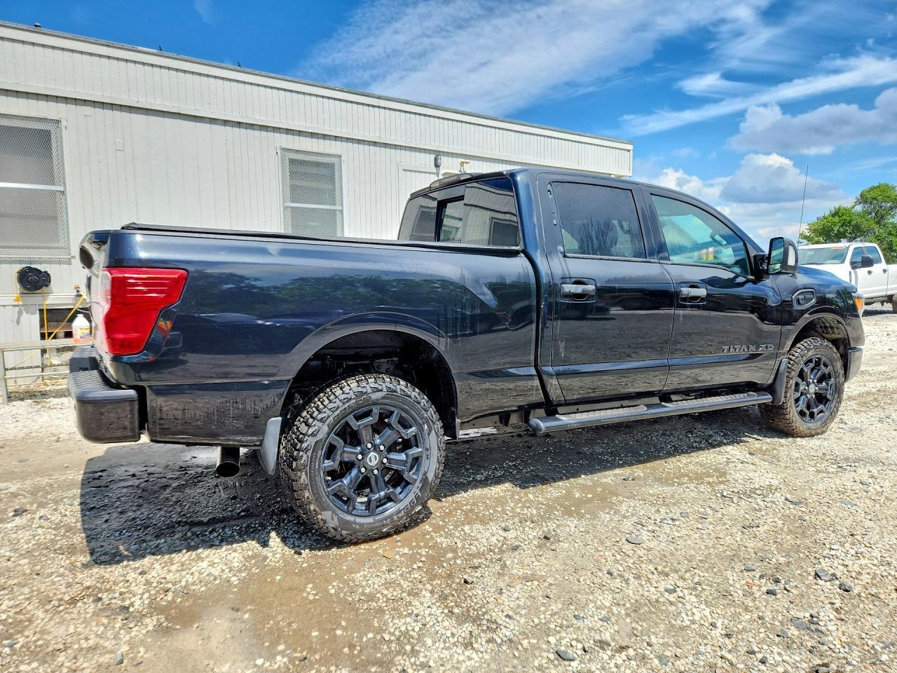 2019 Nissan Titan Xd Sv - Фото 3