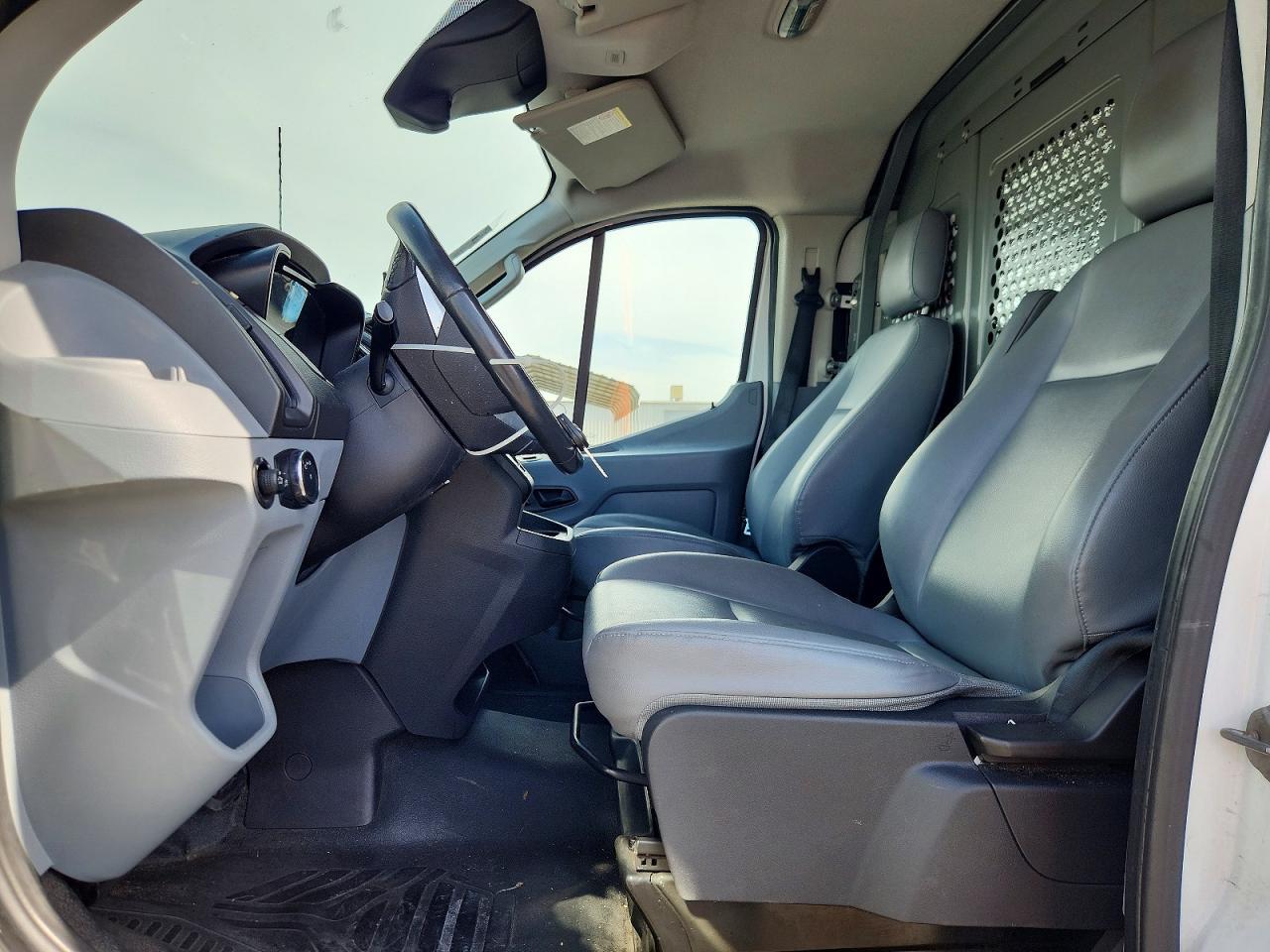 2015 Ford Transit T-150 Delivery Van - Image 7