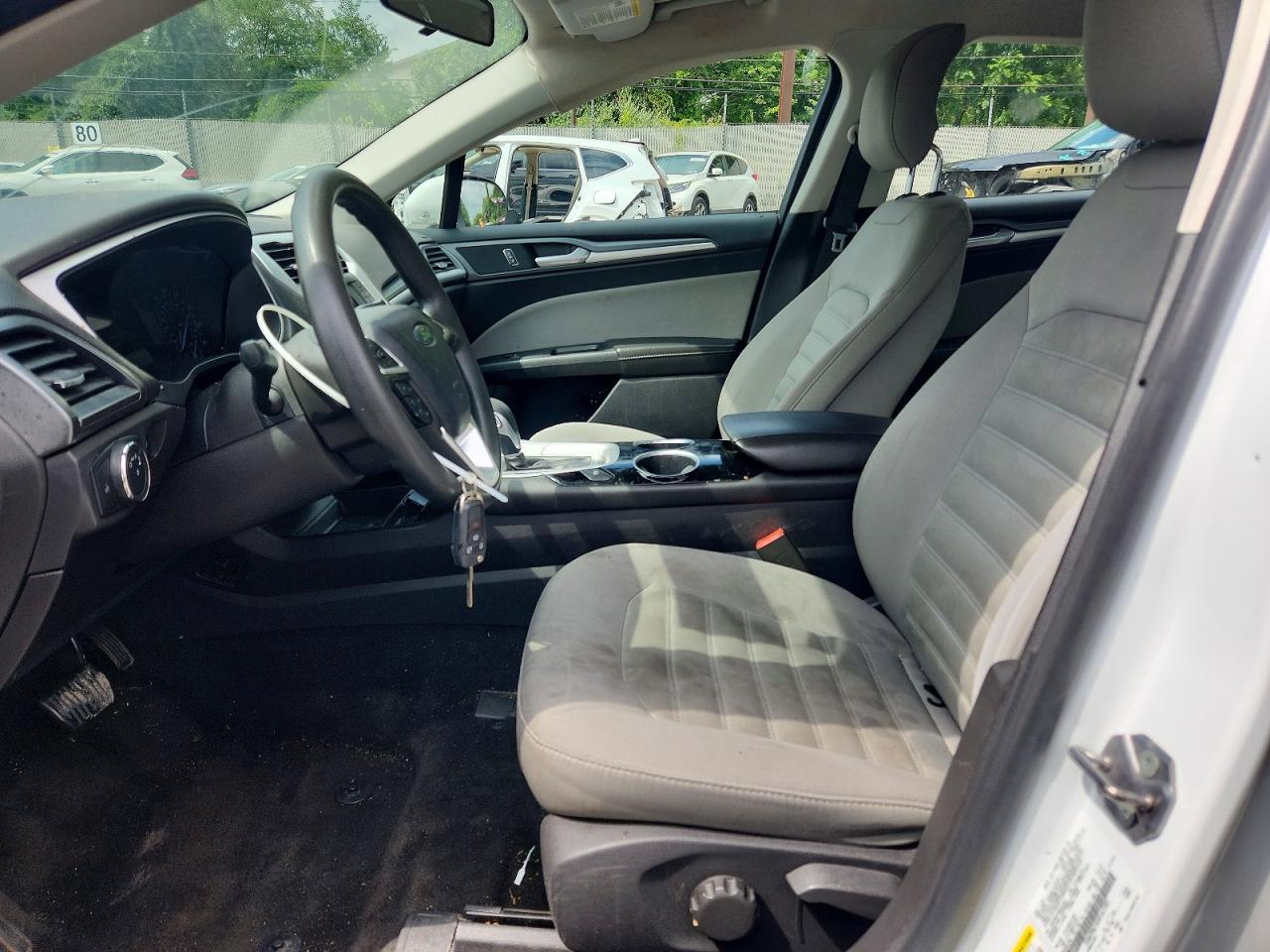 2013 Ford Fusion S - Image 7