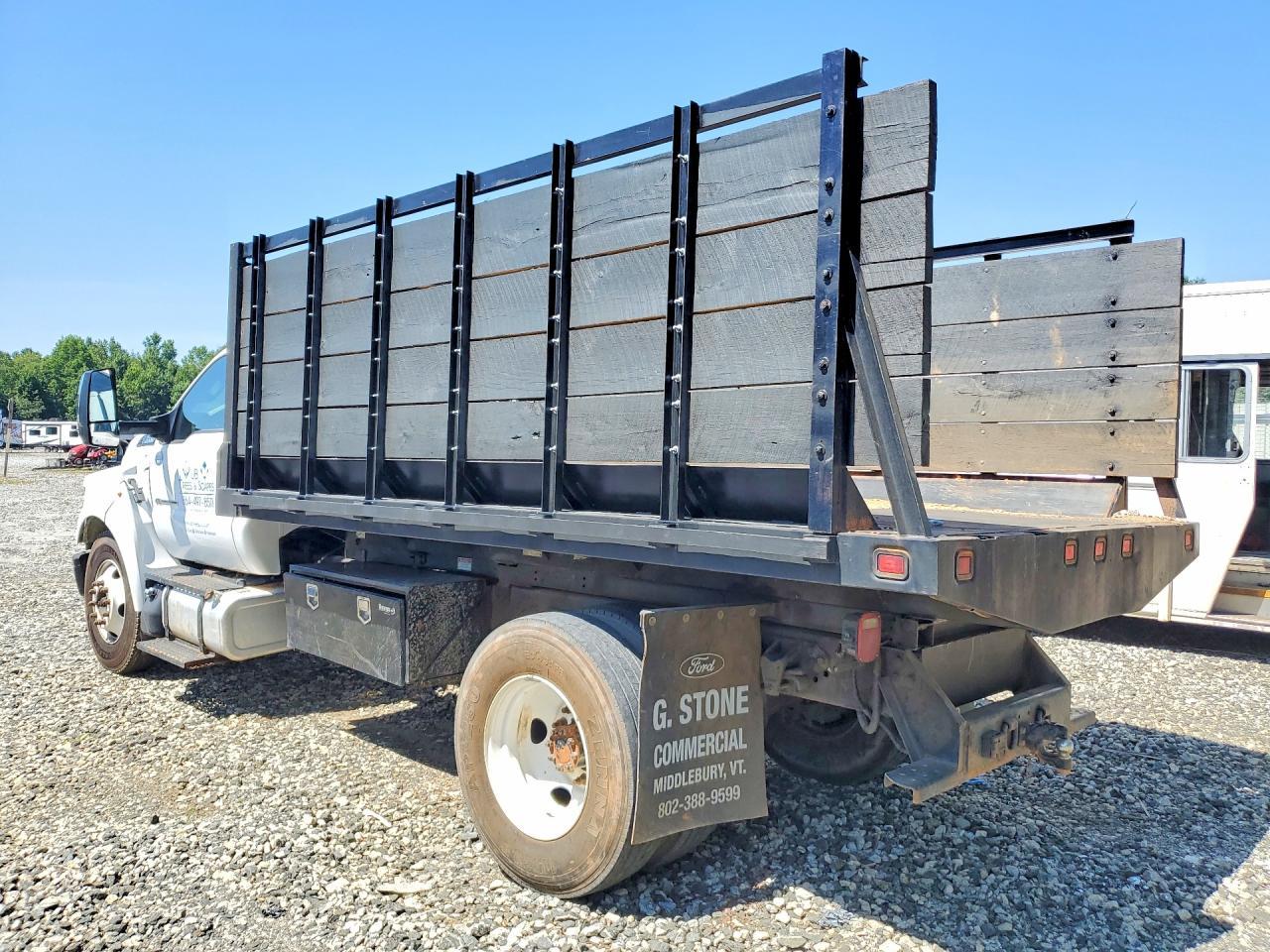 2017 Ford F650 Super Duty - Image 2