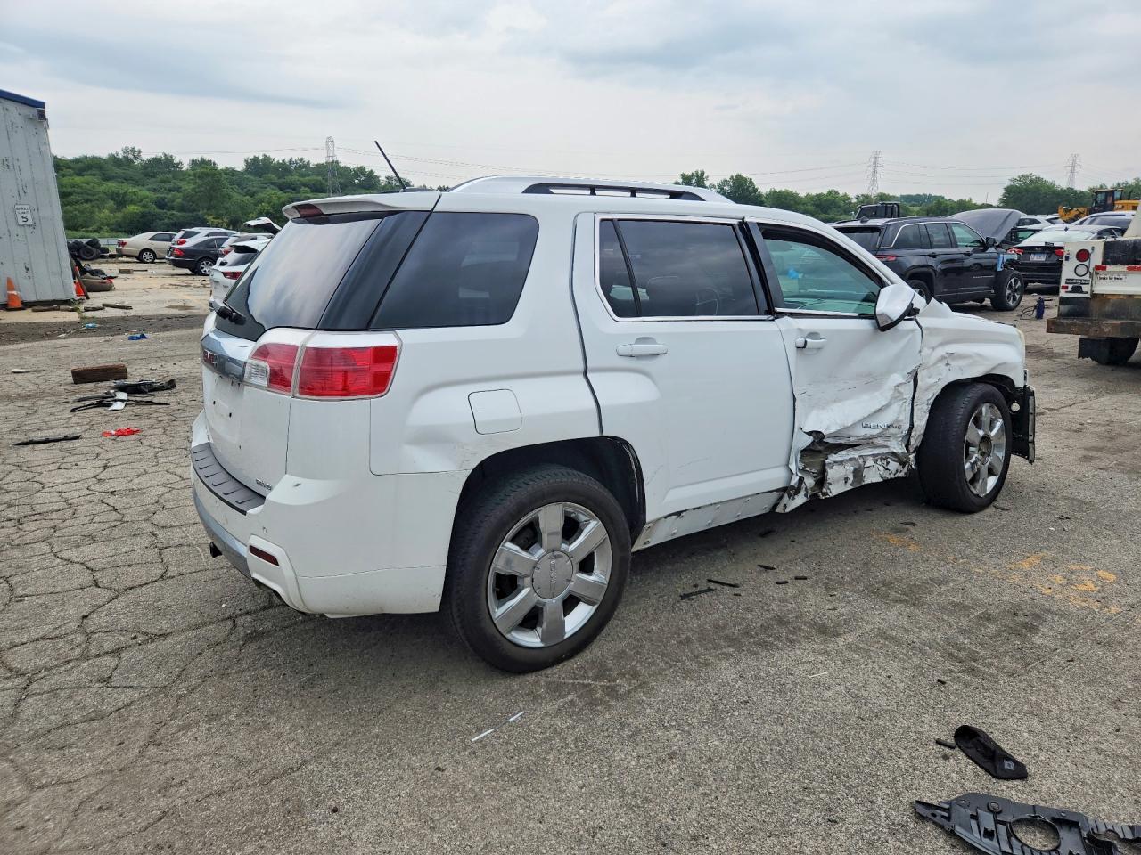 2015 GMC Terrain Denali - Фото 3