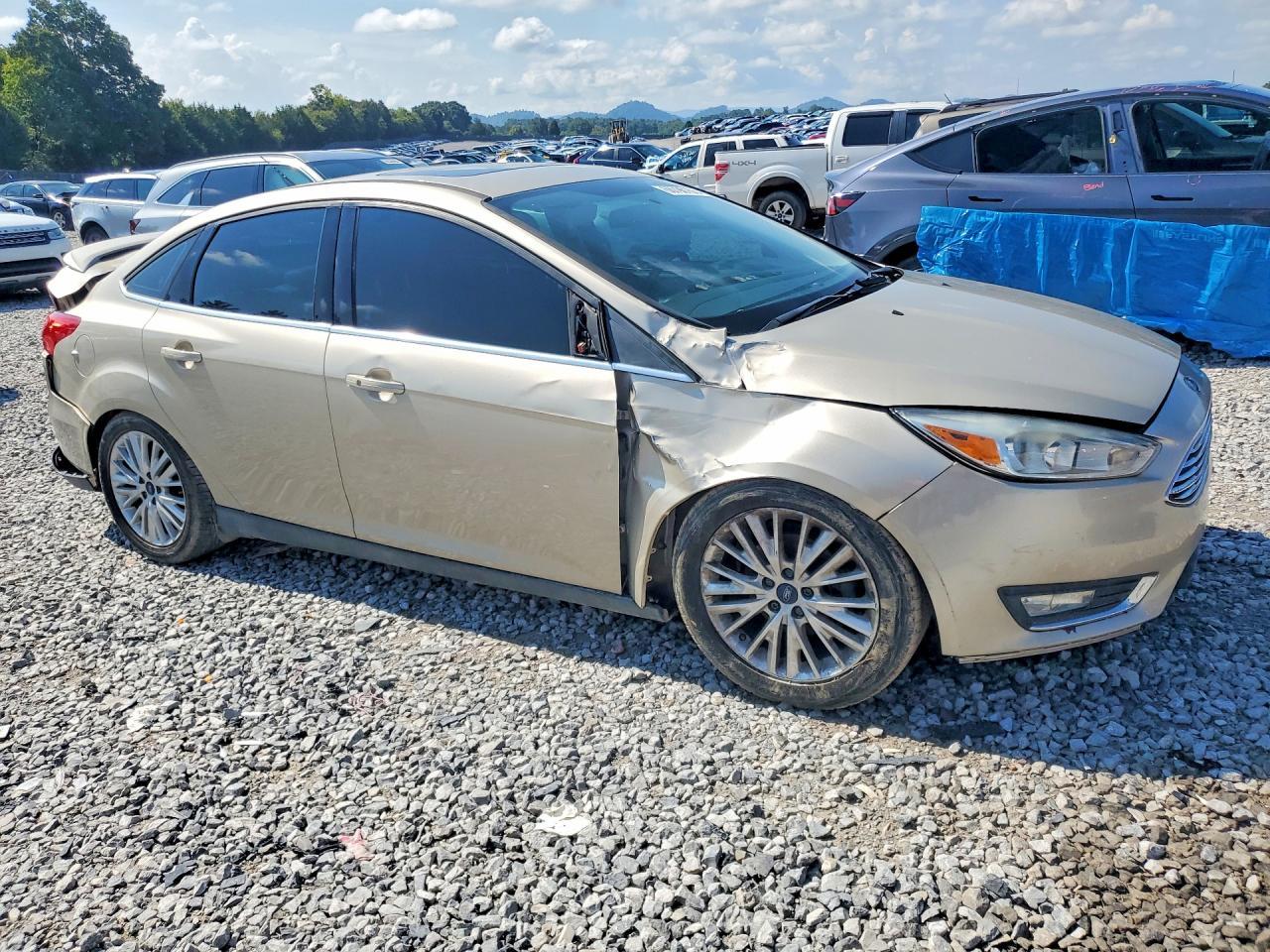 2018 Ford Focus Titanium - Image 4