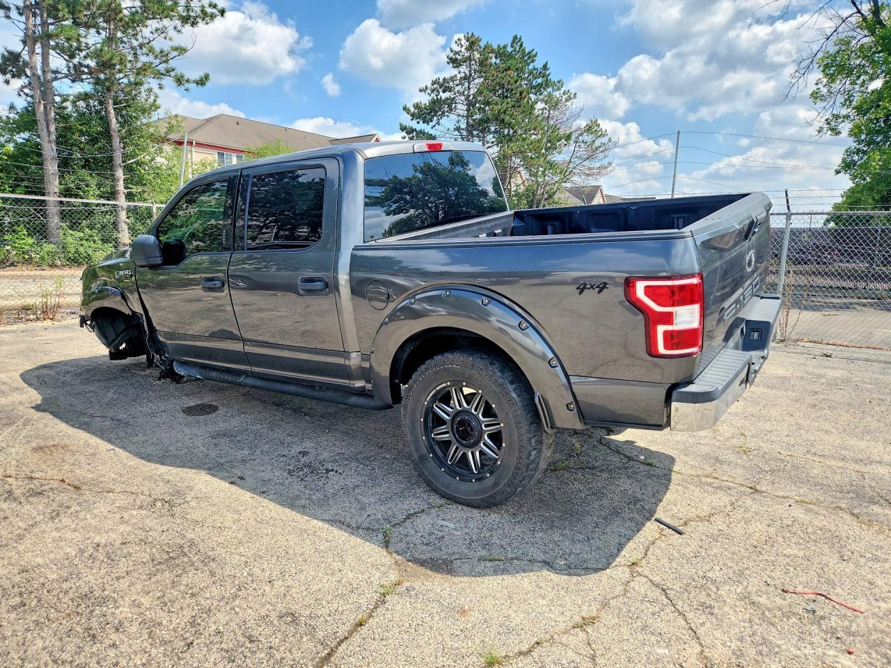 2018 Ford F150 Supercrew - Image 2