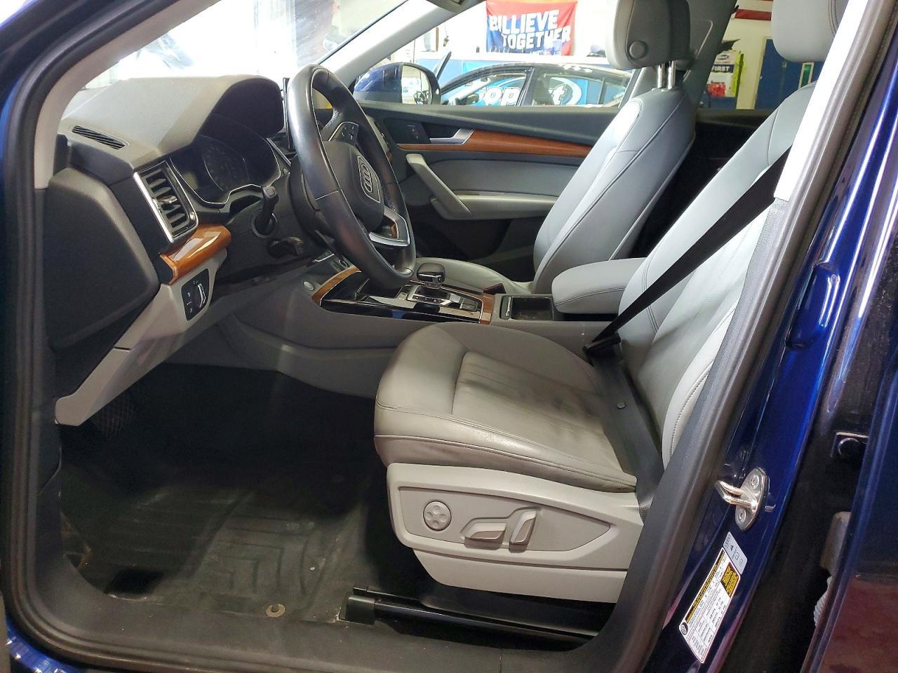 2022 Audi Q5 Premium 45 - Image 7