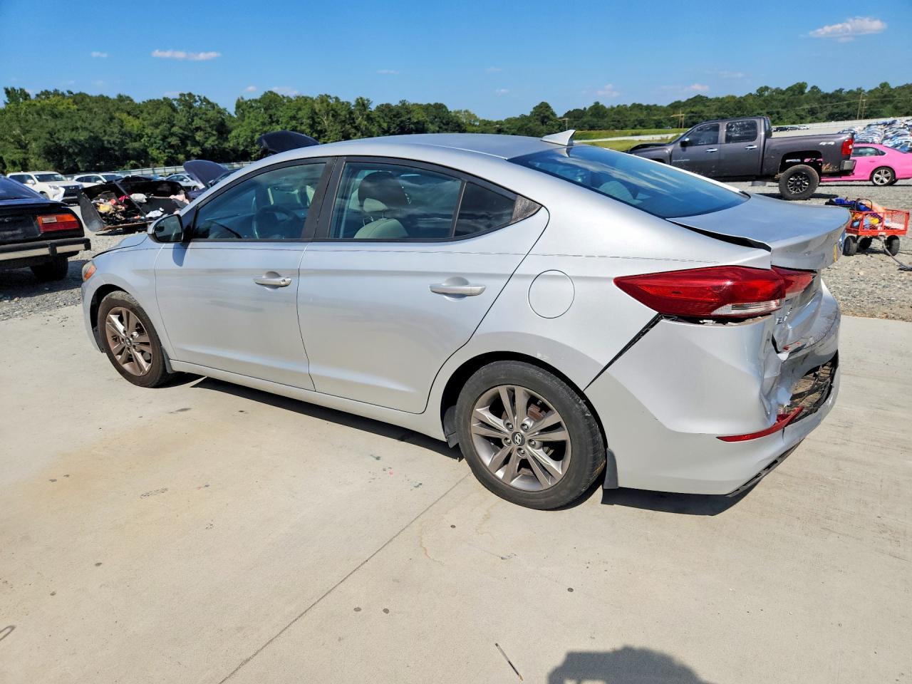 2017 Hyundai Elantra Se - Фото 2