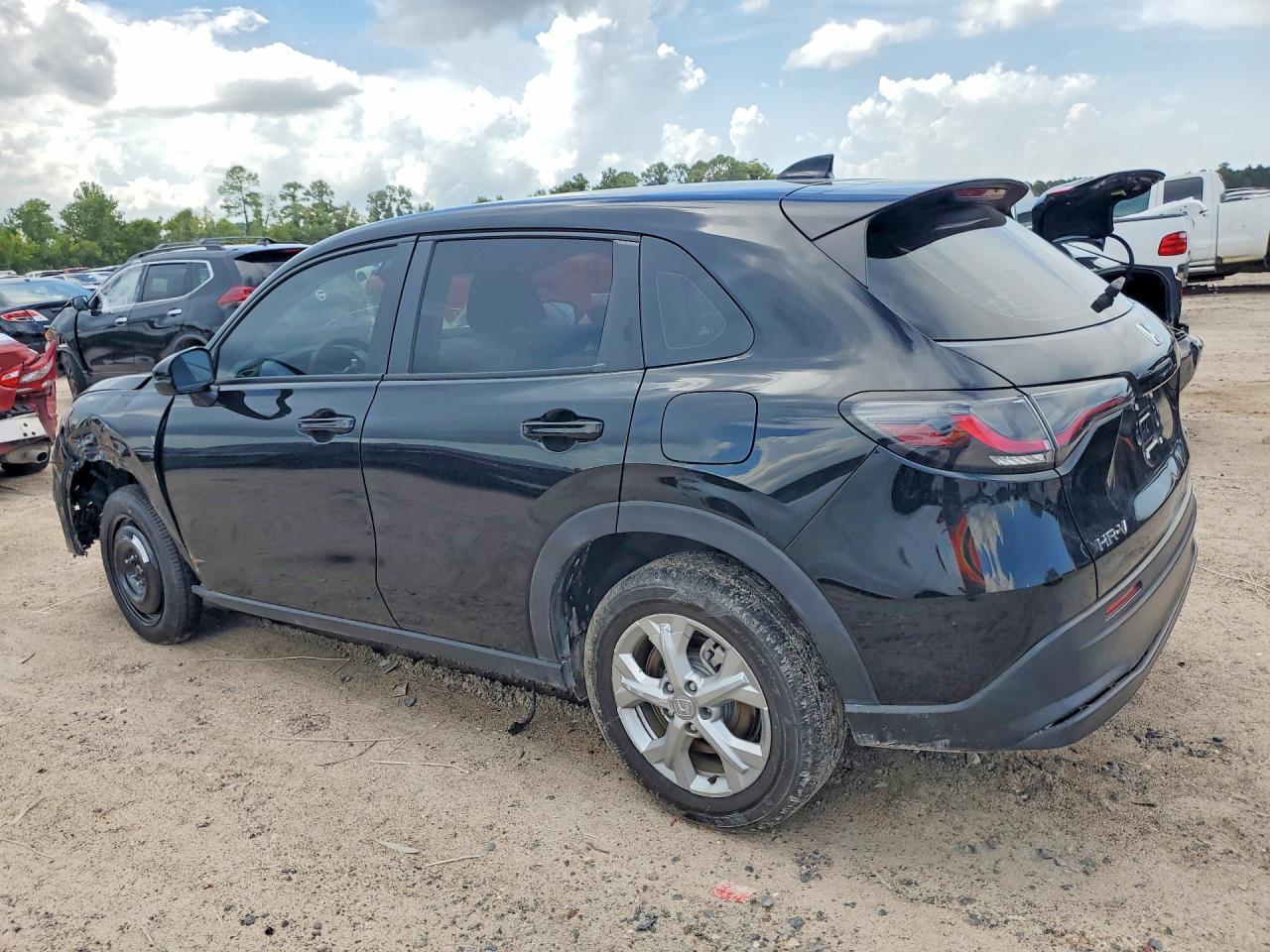 2025 Honda Hr-V Lx - Image 2