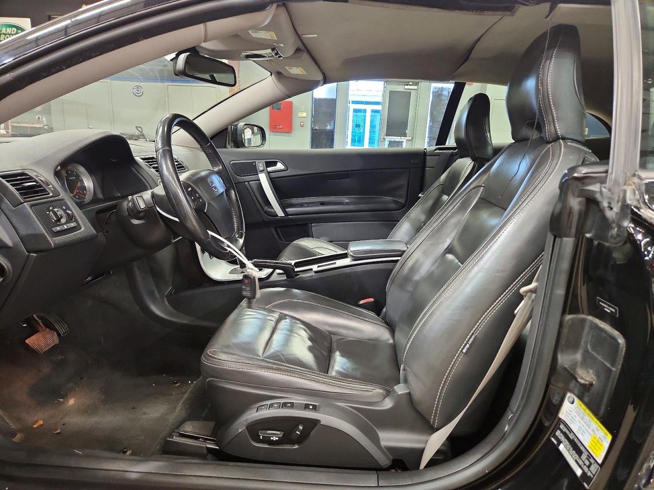 2012 Volvo C70 T5 - Image 7