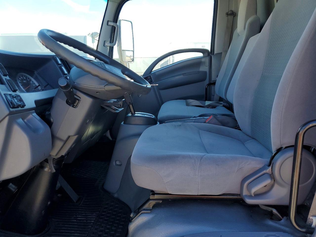 2022 Isuzu Npr Xd Box Truck - Image 7