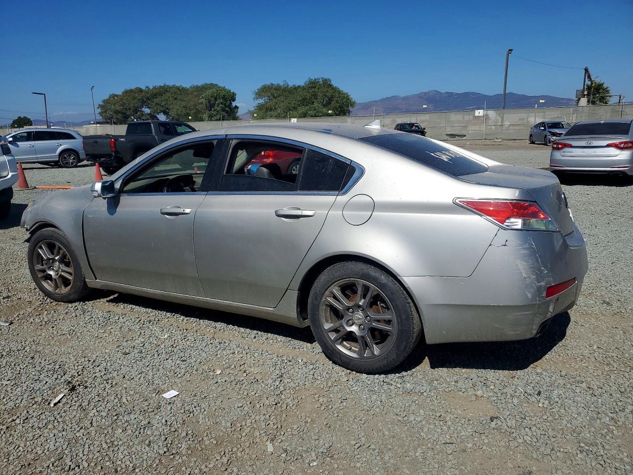 2010 Acura Tl - Фото 2