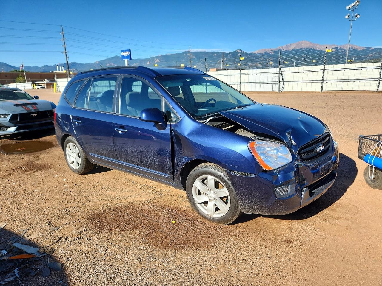 2007 Kia Rondo Lx - Фото 4