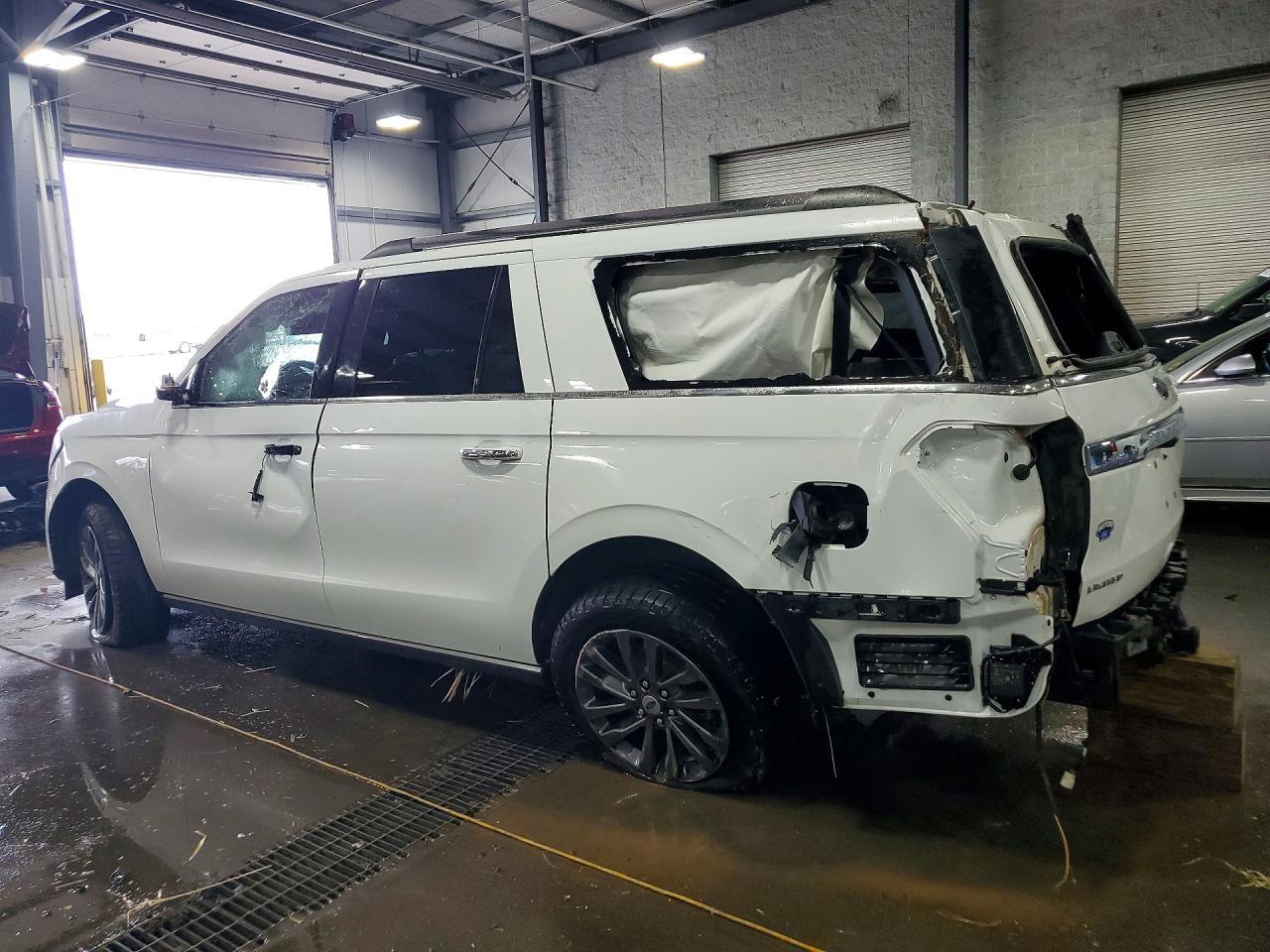2021 Ford Expedition Max Limited - Image 2