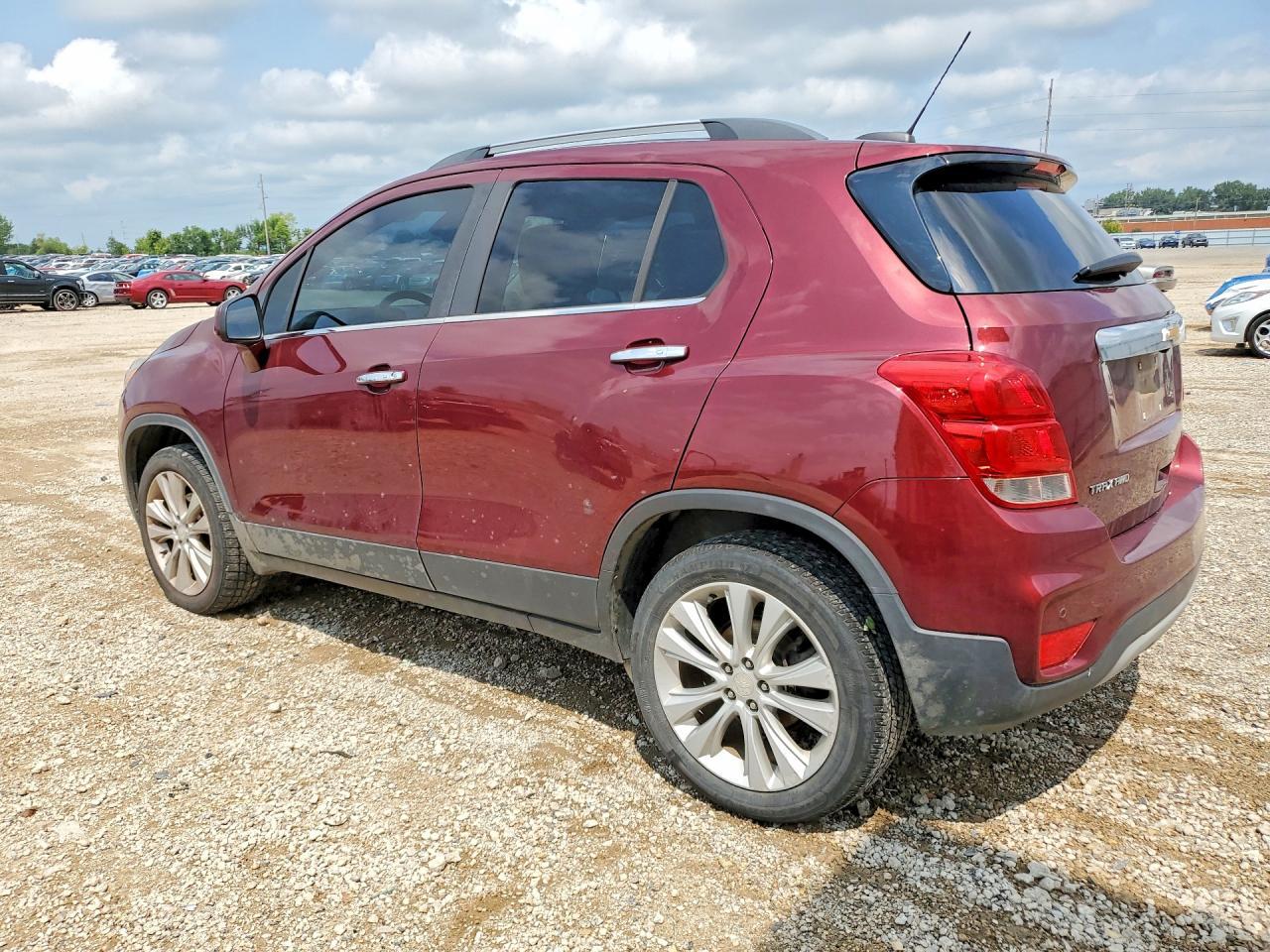 2017 Chevrolet Trax Premier - Image 2