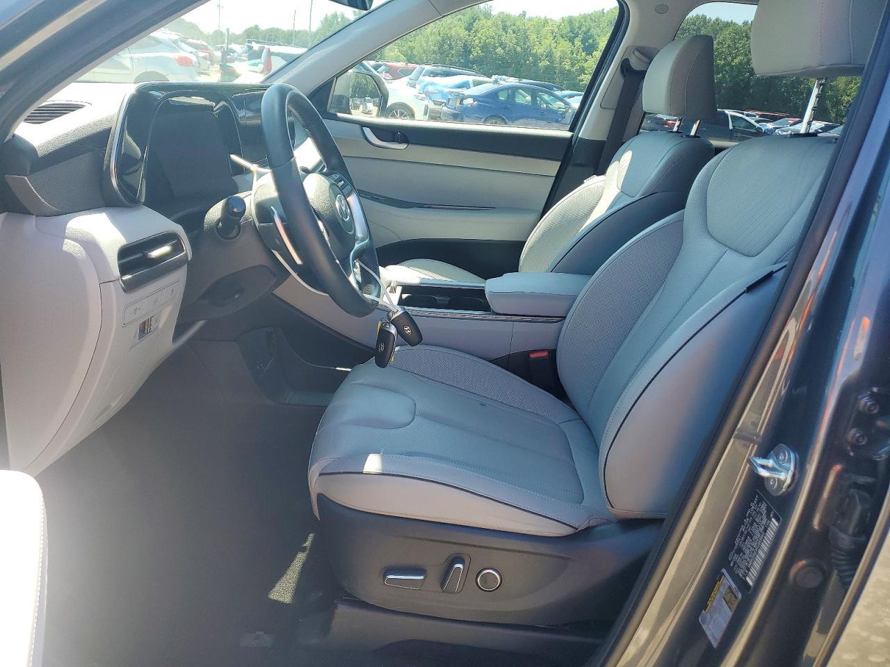 2025 Hyundai Palisade Sel - Image 7
